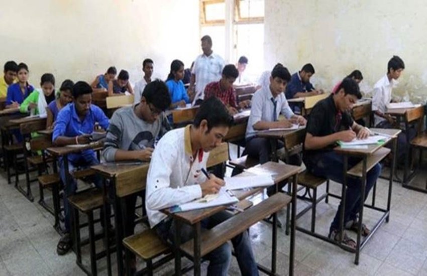प्रतीकात्मक फोटो (फोटो सोर्स : इंडियन एक्सप्रेस)
 