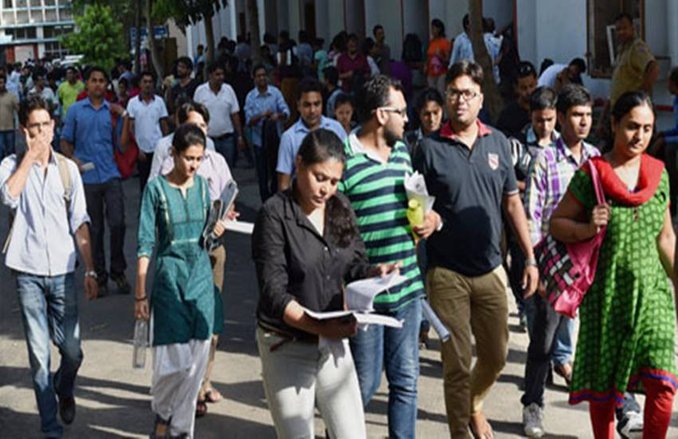 राजनीतिः भाषागत भेदभाव का संकट