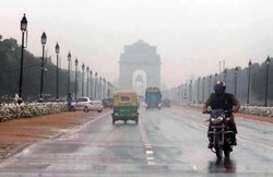 Weather Report: 8 राज्यों में आंधी-बारिश का कहर, 40 की मौत, अगले 2 दिन भी चलेगी तेज हवा