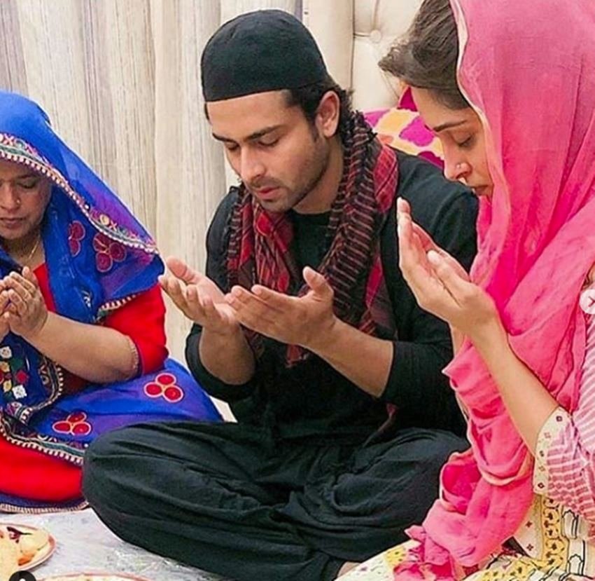 Dipika Kakkar and Shoaib Ibrahim, TV populer couple Dipika Kakkar and Shoaib Ibrahim, TV POWER COUPLE Dipika Kakkar and Shoaib Ibrahim, Dipika Kakkar and Shoaib Ibrahim, Dipika Kakkar and Shoaib Ibrahim enjoying ifftar party together, Dipika Kakkar and Shoaib Ibrahim with their family, Dipika Kakkar and Shoaib Ibrahim, colorful pictures OF Dipika Kakkar and Shoaib Ibrahim, ENTERTAINMENT NEWS, BOLLYWOOD NEWS, TELEVISION NEWS, ENTERTAINMENT NEWS