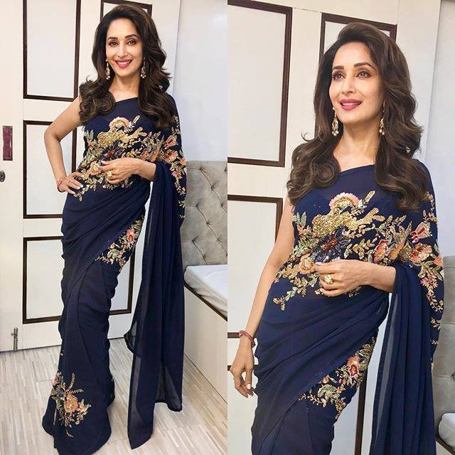 jansatta photo gallery, jansatta photos, madhuri dixit, madhuri dixit birthday looks, madhuri dixit latest photos, madhuri dixit fashion, madhuri dixit smile, madhuri dixit saris, madhuri dixit ethnic saris