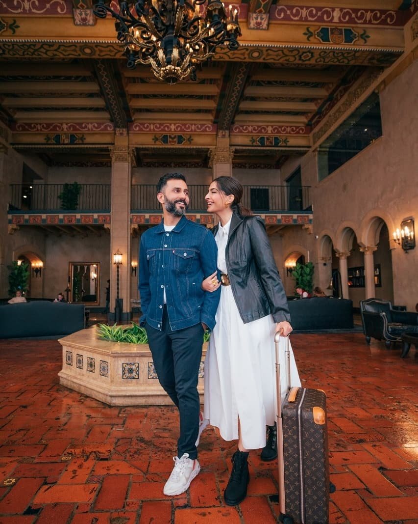 Sonam Kapoor, Anand Ahuja, Sonam Kapoor Anniversary, Anand Ahuja Anniversary, Sonam Anand Pics