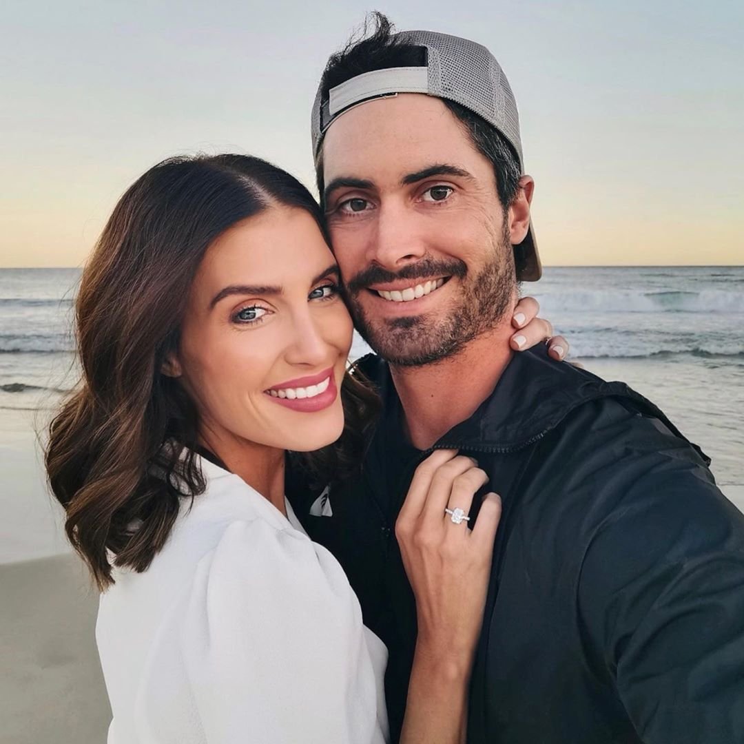 Australia,Ben Cutting,Engaged,Erin Holland, Miss World,CONTACT PICTURE DESK,distance relationship,relationship work,property development,death bowler,Gold Coast,Queensland, Australia, Australia and New Zealand, Oceania, Cannon Hill, Bash League, Brisbane Heat,Ben Cutting,Erin Holland
