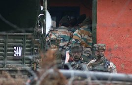 West Bengal, Shootout, Gun Fight, Jawan, Death, Injury, Central Force Base, Bagnan, Howrah, West Bengal, State News, Hindi News