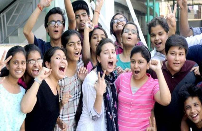  एक साल अच्छा नंबर लाने वाला विद्यार्थी अगले साल अच्छा नंबर नहीं भी ला सकता है।