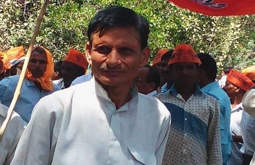 अमेठी से सांसद स्मृति ईरानी के करीबी थे सुरेंद्र सिंह। फोटो सोर्स: एएनआई