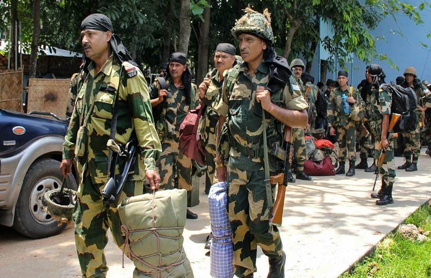 Loksabha Elections 2019, Election Duty, Soldiers, Hungry, 2 Days, Video, Angry, Barmer, Rajasthan, Money, Elections, Hindi News