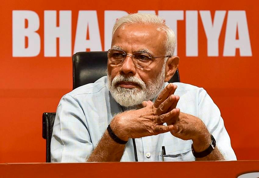 Loksabha Elections 2019, Narendra Modi, PM, BJP, First Press Conference, PC, Mann ki Baat, Amit Shah, BJP Headquarters, New Delhi, Face Reactions, Body Language, BJP PM, Photos, Photo Gallery, News Gallery, Political Gallery, Hindi News