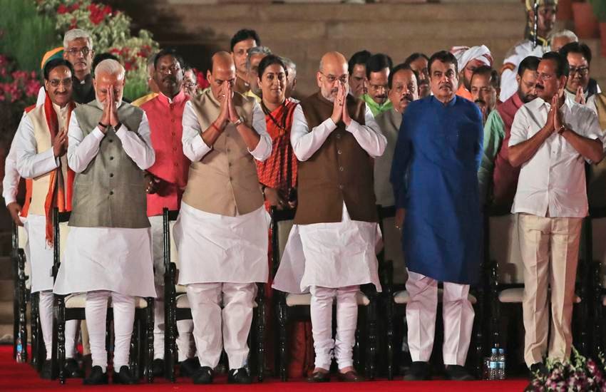 PM Narendra Modi New Government First Press Conference, PM Modi New Government First Press Conference, Narendra Modi Cabinet, Extension, Pradhan Mantri-Kisan Yojana, Farmers, Benefit, Union Minister of Agriculture and Farmer Welfare, Narendra Singh Tomar, Prakash Javdekar, Union Minister, Union Budget, National News, India News, Hindi News