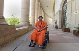 BJP, Bhopal MP, Sadhvi Pragya Thakur, bjp mp, bjp madhya pradesh, loksabha election, digvijay singh