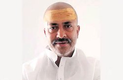 Lok Sabha Election 2019: बीजेपी 300 के पास और NDA 300 पार- संस्कृत लेक्चरर ने बताया अपना आकलन, हुए सस्पेंड