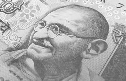 7th Pay Commission: केंद्र से इन कर्मचारियों को जल्द मिलेगी खुशखबरी! कितना होगा फायदा, जानें