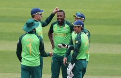 विश्व कप में लगातार तीन हार के बाद दक्षिण अफ्रीकी टीम में शुरू हुआ मंथन