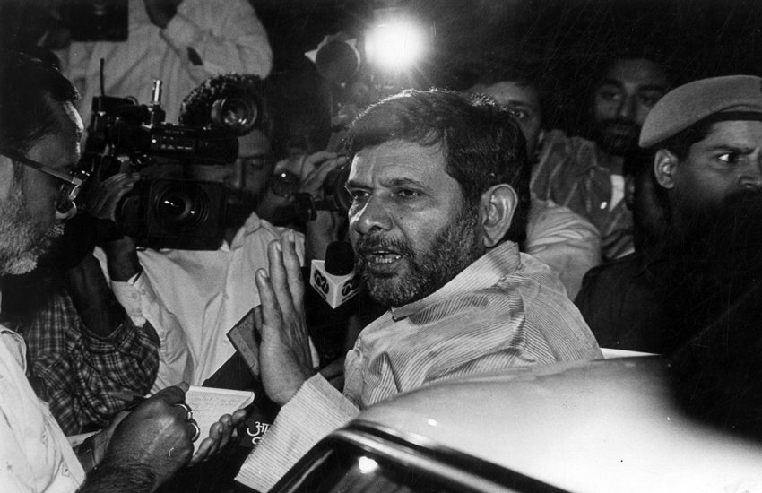 Loksabha Elections 2019, Sharad Yadav, Grand Alliance, RJD, Madhepura, Bihar, CM, Nitish Kumar, JDU, Lalu Prasad Yadav, Weep, Jitan Ram Manjhi, HAM, Mukesh Sahni, VIP, Bihar, State News, India News, Elections News, Hindi News