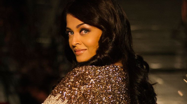 saif Ali khan, Aishwarya Rai Bachchan, irrfan khan, ranbir kapoor, bollywood stars fake account