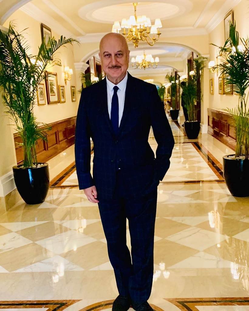 modi, swearing in ceremony, swearing in ceremony photos, rajinikanth, kangana ranaut, karan johar, bollywood in modi swearing in ceremony, kapil sharma, sushant singh rajput, kailash kher, shahid kapoor, mira rajput kapoor, rakeysh omprakash mehra, rajkumar hirani, boney kapoor, siddharth roy kapoor