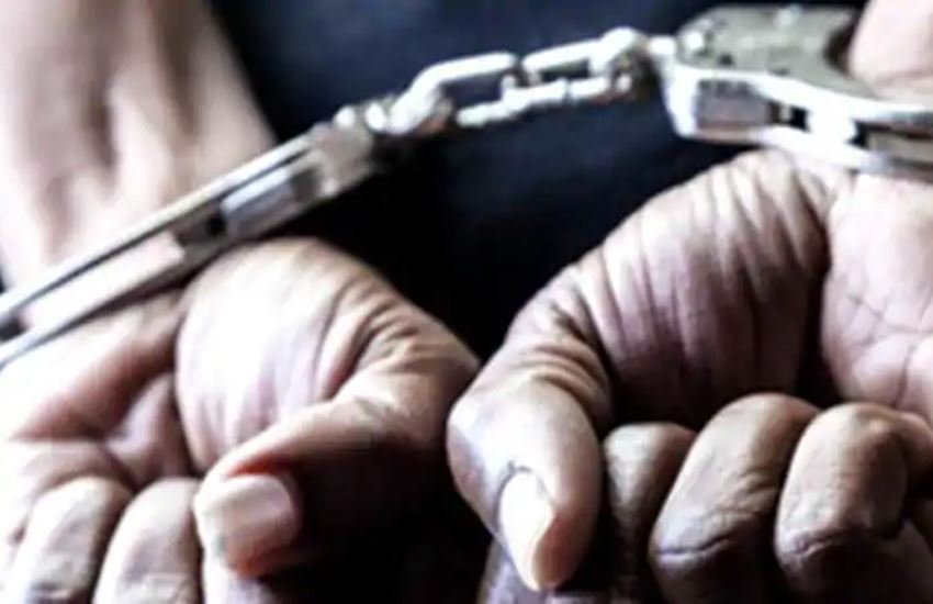 यह तस्वीर प्रतीकात्मक तौर पर लगाई गई है।