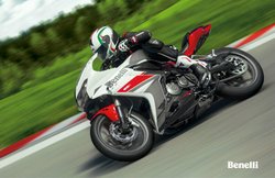 Benelli TNT 300 और 302R की कीमत में 60,000 रुपये तक की कटौती, खरीदने का सही मौका