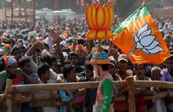 किससे पूछ कर दी कमलनाथ सरकार को ‘फ्लोर टेस्ट’ की चुनौती? अब अपने ही नेताओं से पूछ रही बीजेपी!