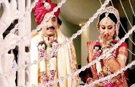 Tarak Mehta Ka Ooltah Chashma, Tarak Mehta Ka Ooltah Chashma Show, Disha Vakani, Disha Vakani Dayaben, Tarak Mehta Ka Ooltah Chashma TRP, Tarak Mehta Ka Ooltah Chashma Disha Vakani, Disha Vakani, barc rating, trp, kundli bhagya, Yeh Rishta Kya Kehlata Hai, kumkum bhagya, naagin 3, kbc, kasauti 2, kapil sharma show, कसौटी, टीआरपी, Disha Vakani Love Story, Disha Vakani Husband, Disha Vakani Husband Mayur Pandya