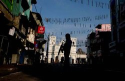 Sri Lanka Serial Blast के बाद कवरेज के लिए गया दिल्ली का फोटो जर्नलिस्ट गिरफ्तार, लगा ये आरोप