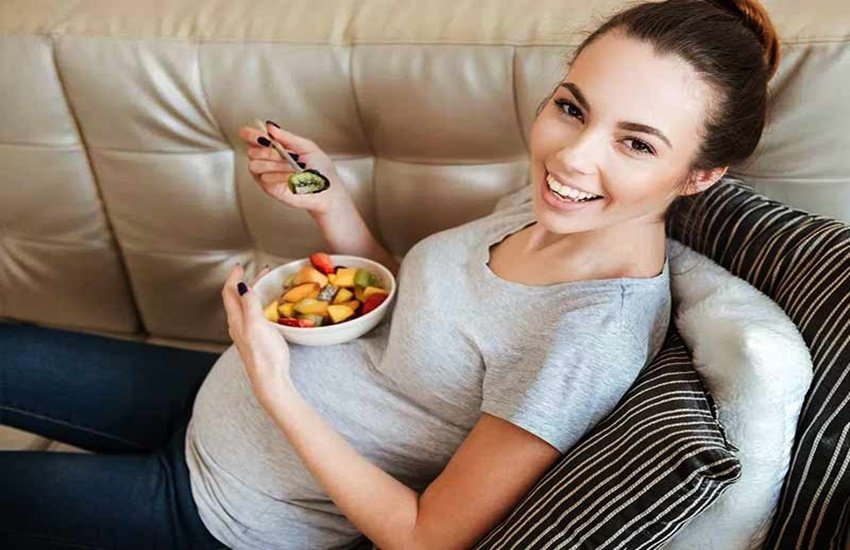 प्रेग्नेंट महिलाओं के लिए फूड्स (Source: Dreamstime) प्रेग्नेंट महिलाओं के लिए फूड्स (Source: Dreamstime)