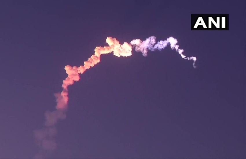 ISRO ने लॉन्च किया सैटेलाइट RISAT-2B। फोटो सोर्स: एएनआई ISRO ने लॉन्च किया सैटेलाइट RISAT-2B। फोटो सोर्स: एएनआई