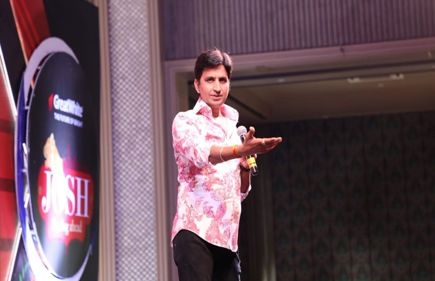 कुमार विश्वास 
फोटो सोर्स- ट्विटर DrKumarVishwas

