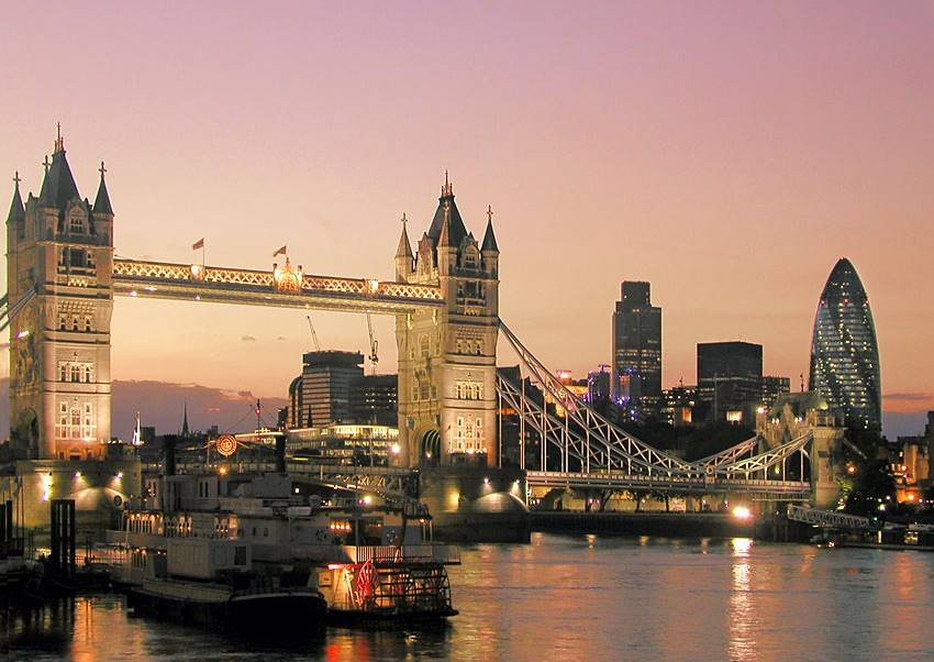 San Francisco,Cities,DEUTSCHE BANK AG-REGISTERED,Hong Kong,US Dollar Spot,Euro Spot,British Pound Spot,Megacity,Beer,Melbourne,business,markets,technology,economics