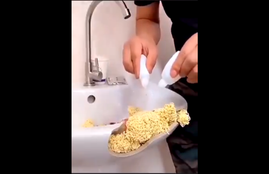 Viral Video, Ramen noodle packet, maggi, noodle, viral, social media