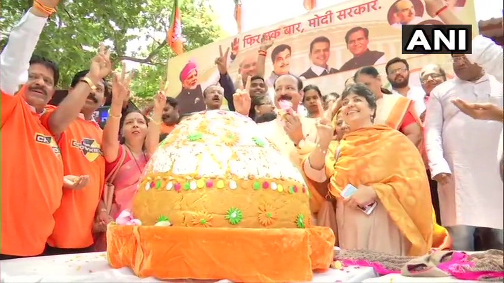 bjp lok sabha elections results victory celebrations, election, election result, election result 2019, election result 2019 photos, election result photos, 2019 election result images, election results 2019, election results 2019 live update, lok sabha chunva, lok sabha election results, lok sabha election results 2019, chunav result 2019, india general election 2019, lok sabha election results 2019, election result 2019 date, election news, indian express"