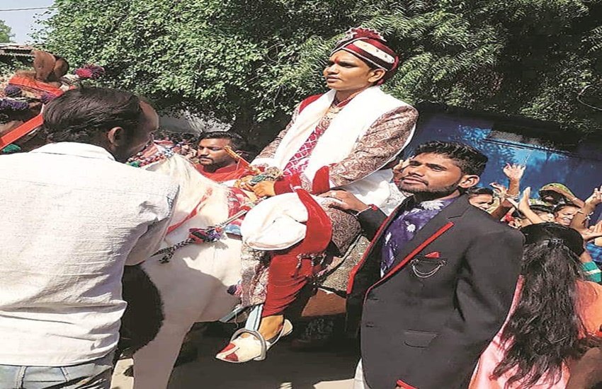 मेहसाणा का दलित दूल्हा (फोटो सोर्स: इंडियन एक्सप्रेस)