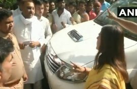 lok sabha, lok sabha election, lok sabha election 2019, lok sabha election 2019 schedule, lok sabha election date, lok sabha election 2019 date, लोकसभा चुनाव, लोकसभा चुनाव 2019, chunav, lok sabha chunav, lok sabha chunav 2019 dates, lok sabha news, election 2019, election 2019 news, Hindi news, news in Hindi, latest news, today news in Hindi, UP election news, meneka Gandhi, Sonu Singh, Pilibhit