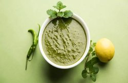 मुंहासों की समस्या को दूर करता है पुदीने का इस्तेमाल, जानें कैसे