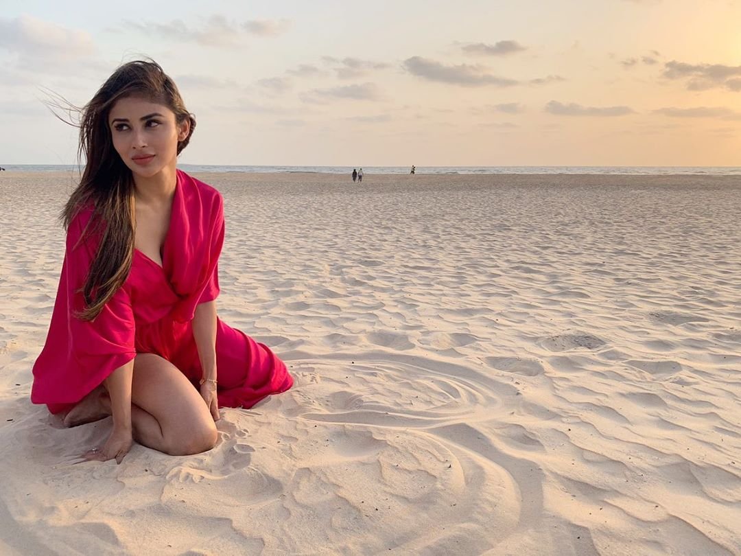 Mouni Roy, Mouni Roy pics, Mouni Roy hot pics, Mouni Roy films, Mouni Roy in Brahmastra, Mouni Roy beach vacation