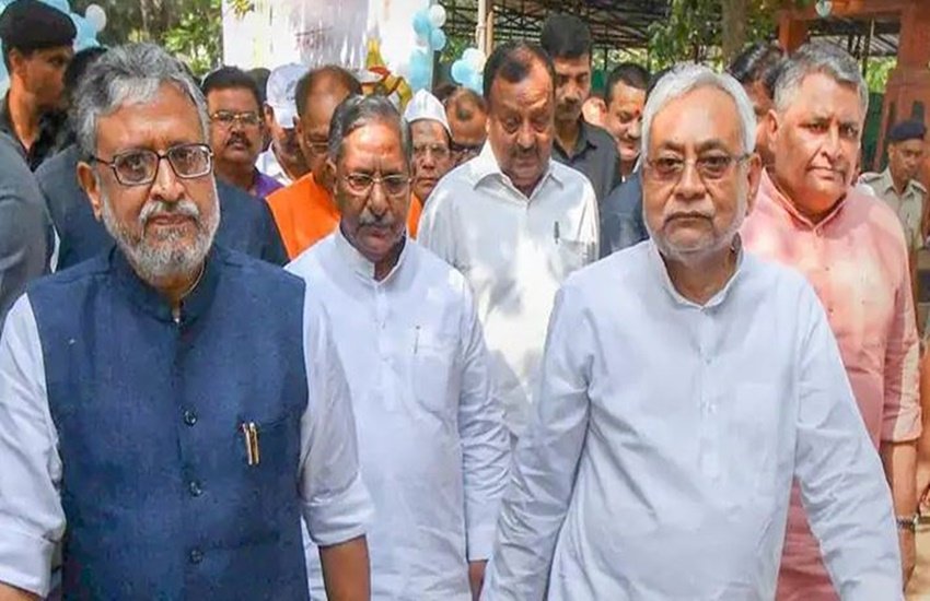 राज्य में भाजपा के मजबूत होने के बाद सीएम नीतीश कुमार के लिए मुश्किलें बढ़ सकती हैं। (फाइल फोटो)