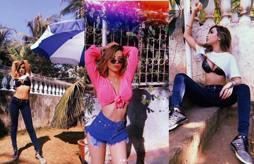 ramanand sagar, grand daughter, sakshi chopra, semi nude, pictures, रामानंद सागर, पड़पोती, सोशल मीडिया, सेमी न्यूड फोटो,viral pics, bold pictures, sexy pictures"