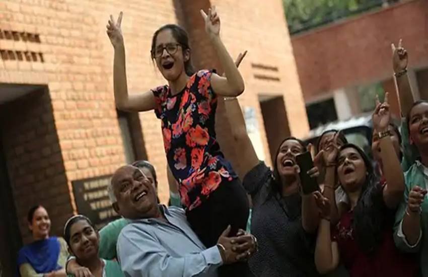 Punjab Board PSEB 10th Result 2019 Date and Time: कक्षा 12वीं की परीक्षा के परिणाम 15 मई तक घोषित किए जाएंगे।