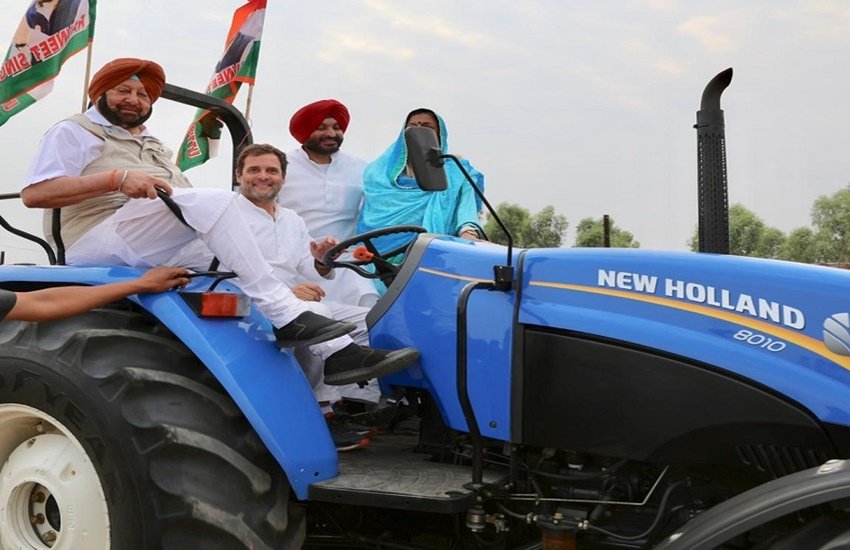 पंजाब में चुनाव प्रचार के दौरान ट्रैक्टर चलाते कांग्रेस अध्यक्ष राहुल गांधी।