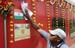 Indian Railways: राजधानी, दुरंतो और शताब्दी में महिलाओं और दिव्यांगों के लिए होगा अलग से कोच