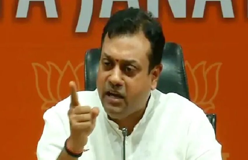 बीजेपी नेता संबित पात्रा 
फोटो सोर्स- इंडियन एक्सप्रेस