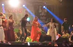 ‘भतार अइहें होली के बाद’ पर सपना चौधरी का डांस वीडियो वायरल, देखते रह गए Khesari Lal