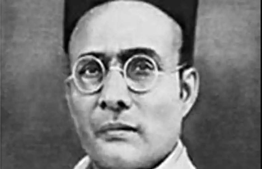 कांग्रेस ने सत्ता में आने का बाद सिलेबस की समीक्षा के लिए बनाई थी समिति। (फाइल फोटो)
