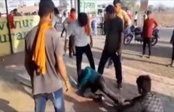 बीफ के शक में पिटाई: गोमांस बेचने वाले दो गिरफ्तार, 50 रुपये किलो बेचने की बात कबूली