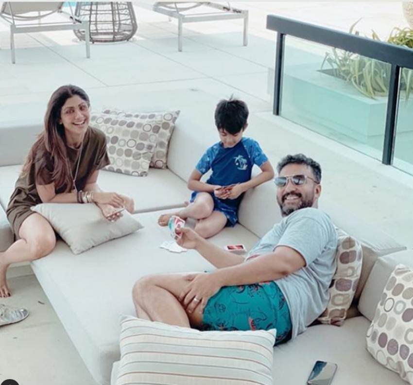 shilpa shetty thailand vacation, shilpa shetty pool picture, shilpa shetty son, viaan raj kundra, shilpa shetty vacation photos, shilpa shetty koh samui, raj kundra, शिल्पा शेट्टी, वैकेशन, वियान