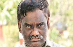 4 राज्यों के जंगलों में फैला था धंधा, 2 दशक से थी तलाश, पुलिस के हत्थे चढ़ा कुख्यात ‘तेलंगाना का वीरप्पन’