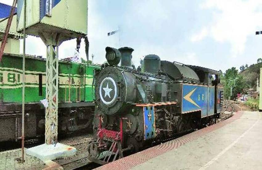 toy train