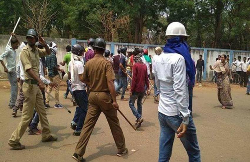 भाजपा ने हिंसा के लिए टीएमसी को जिम्मेदार ठहराया है। (प्रतीकात्मक फोटो)