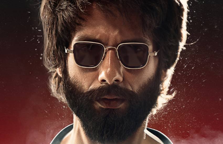kabir singh, kabir singh movie review, kabir singh review, kabir singh movie rating, kabir singh rating, kabir singh movie download, kabir singh box office collection, kabir singh day 1 collection, kabir singh 1st day collection, kabir singh movie rating in hindi, kabir singh movie review in hindi, kabir singh shahid kapoor, shahid kapoor kabir singh, kaira advani, kaira advani kabir singh