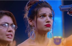 Kumkum Bhagya: जबरदस्त मोड़ पर हाई वॉल्टेज ड्रामा, गन पॉइंट पर रिया, खतरे में प्रज्ञा की दूसरी बेटी